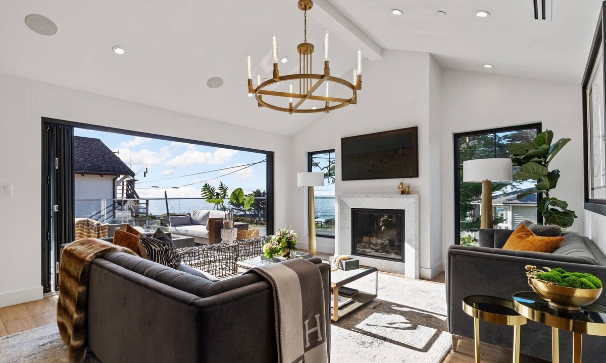 Moss Beach House | NEW! Ocean Whispers 4-Bedroom Home