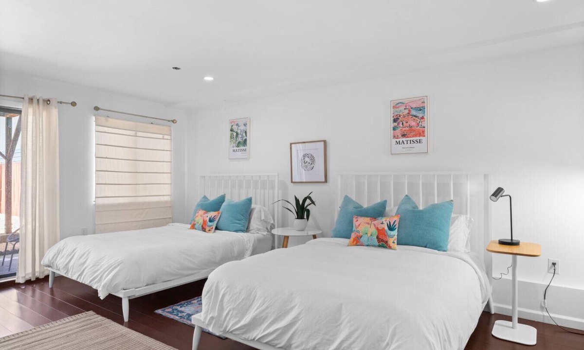 Bayview House | New! Quiet, private studio. Private bath + Garden