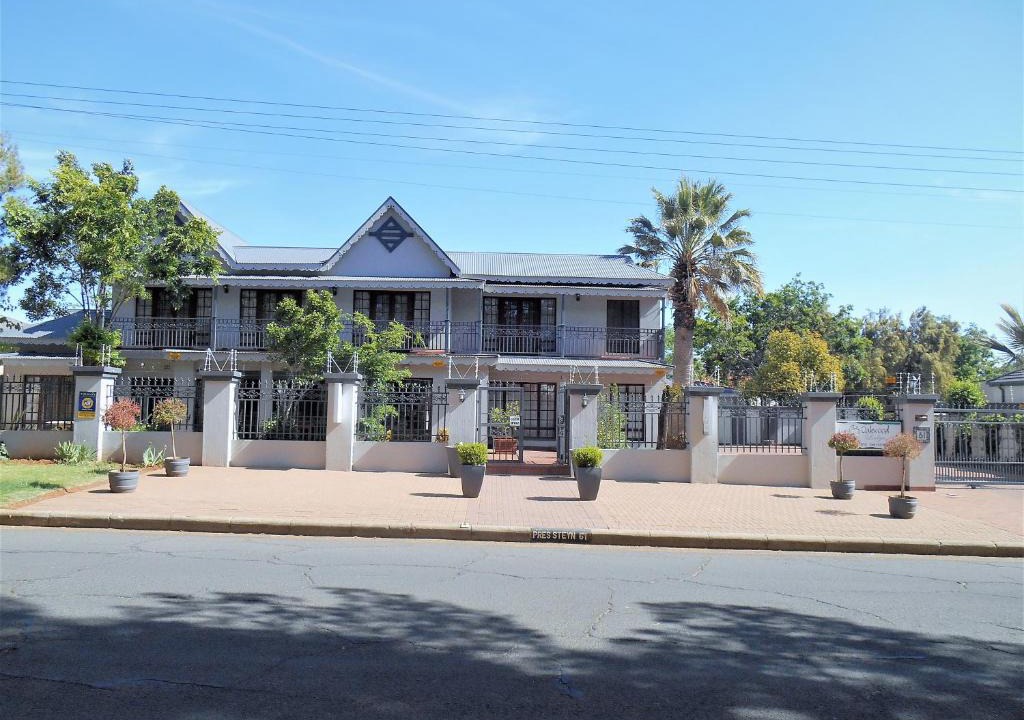 Westdene House | Oakwood Lodge