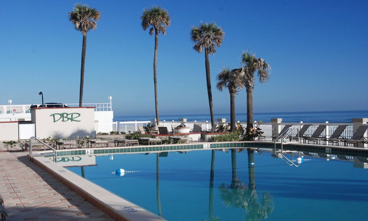 Ortona Park Condo | Oceanview | Private Balcony | 11th Floor | Pool