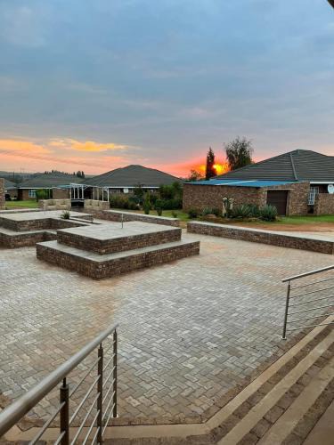 Ekurhuleni House | Oewerpark Accommodation
