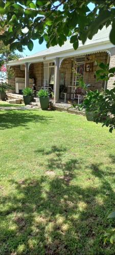 Cathcart Bed & Breakfast | Old Oaks Bed & Breakfast