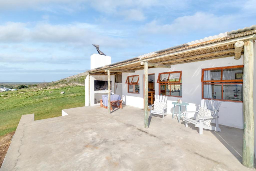 Cape Agulhas House | Old Sam's Cottage
