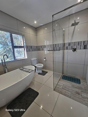Rustenburg House | Omosa Guest House
