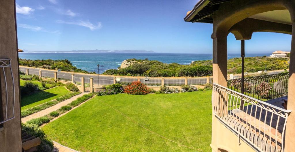 Westcliff House | On The Cliff Guest House