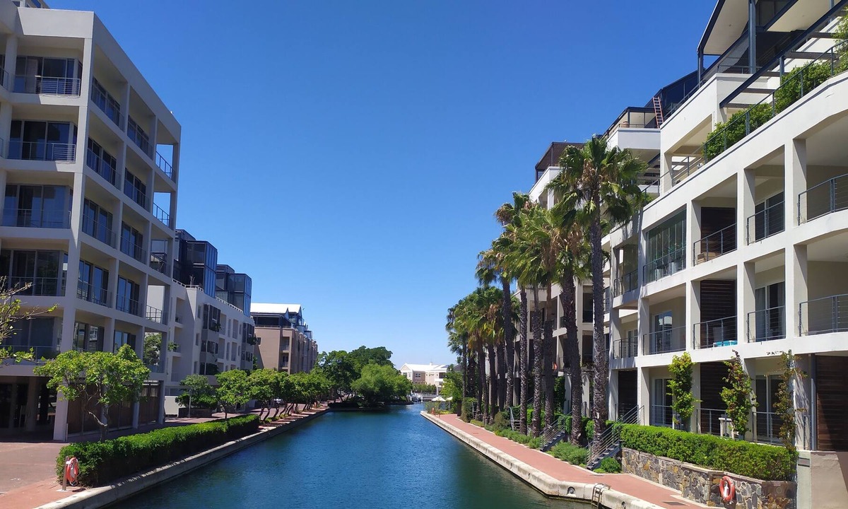 Victoria and Alfred Waterfront Apartment | One Bedroom Apartment - fully equipped Waterfront based