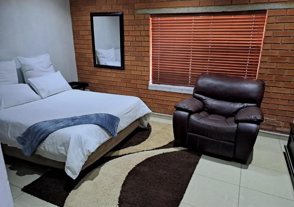Greater Johannesburg Metropolitan Area House | One Three 9ine Boutique Guesthouse