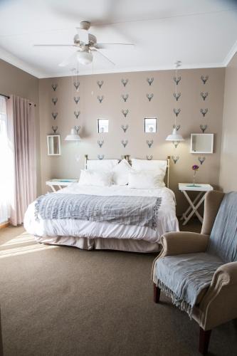 Rustenburg House | Ons Dorpshuis Guesthouse