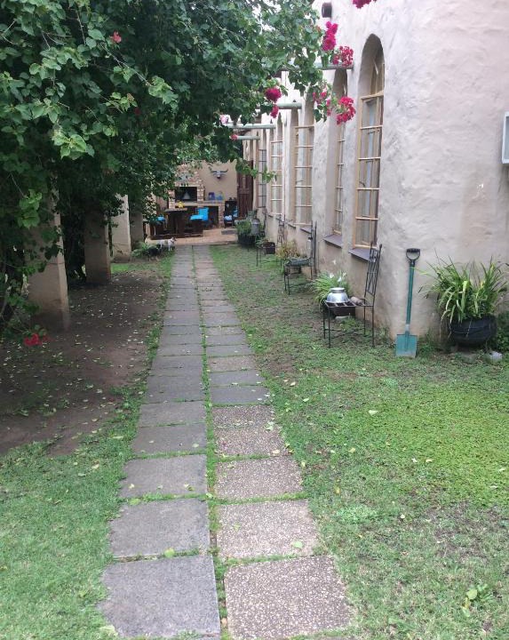 Beacon Bay Bed & Breakfast | Oom Daan's B&B
