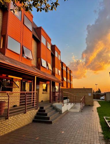 Orlando East Hotel | Orlando Hotel
