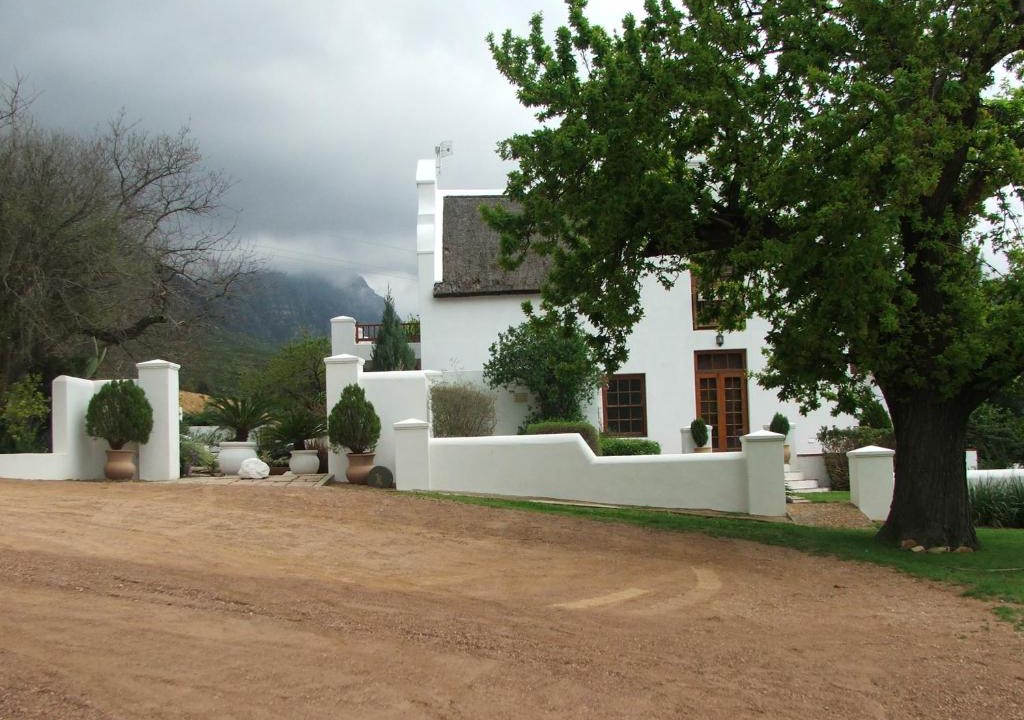 Tulbagh House | Oudekloof Wine Estate