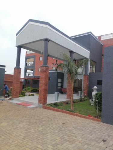 Makhuduthamaga Hotel | Papas Hotel Ga Marishane