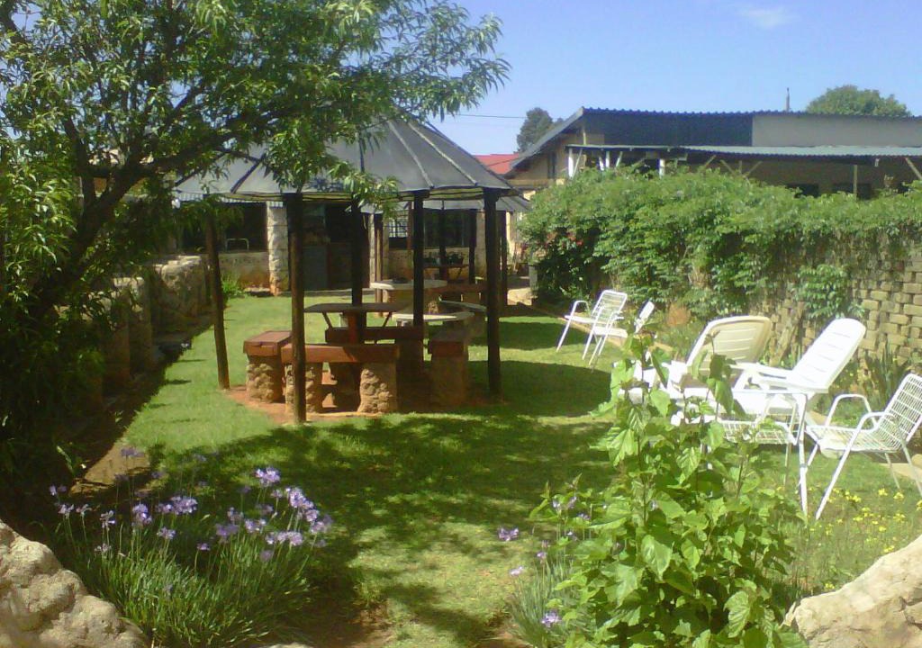 eNtokozweni House | Pat's Place