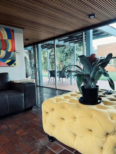 Springs House | Peaamb GuestHouse - Springs Golf Club