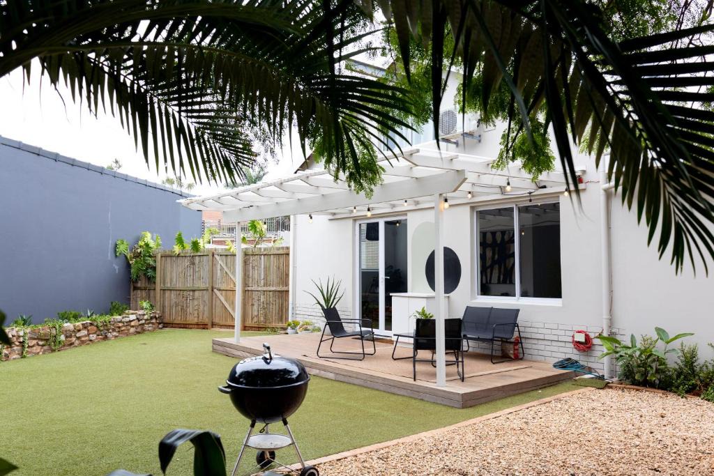Durban North Villa | Peaceful Modern Home with Private Garden in Durban North