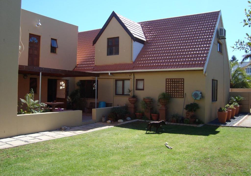 Flamingo Vlei House | Pentzhaven Guesthouse
