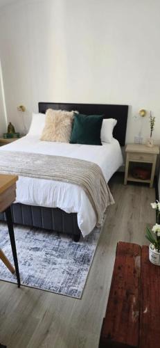 Stellenbosch House | Petite Vine