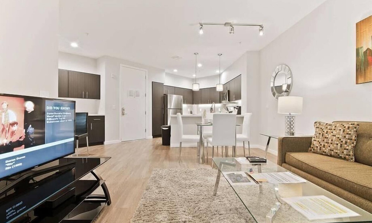 Menlo Park Apartment | Pets Are Welcome | 1BR w/Pet Spa