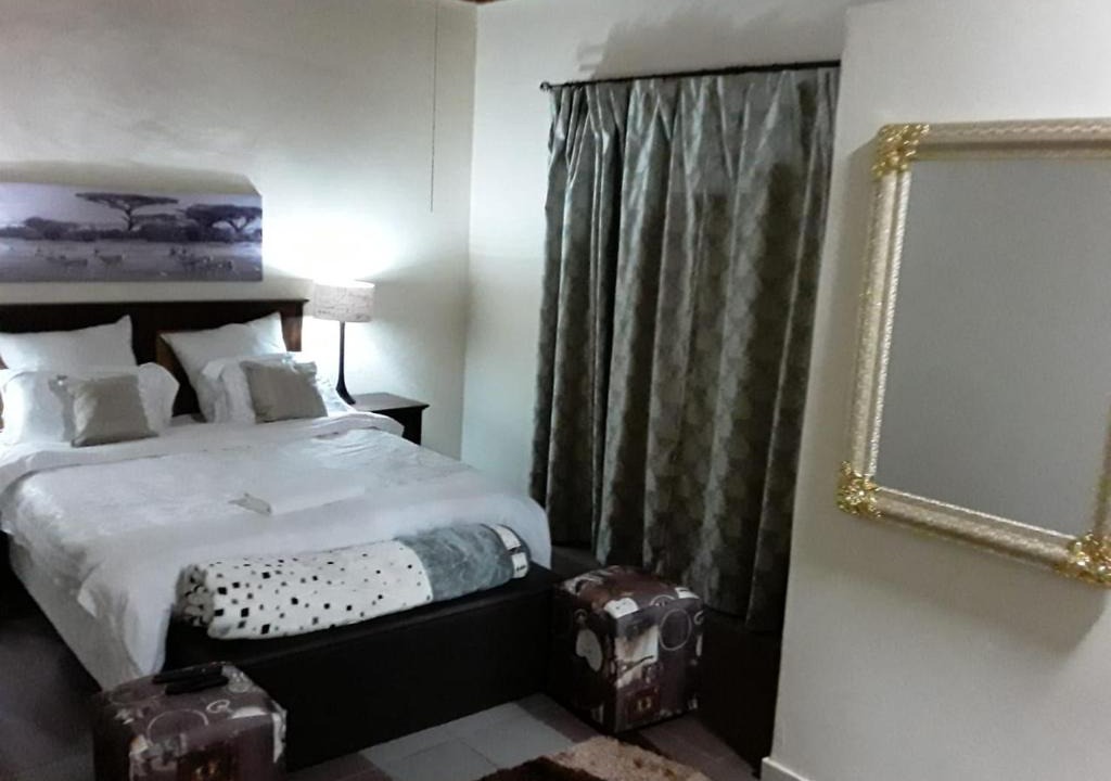 Zeerust House | Point 55 Guest House