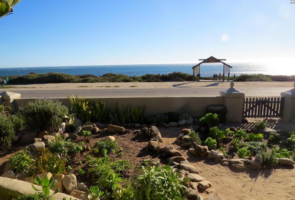 Port Nolloth Apartment | Polka & Nollies