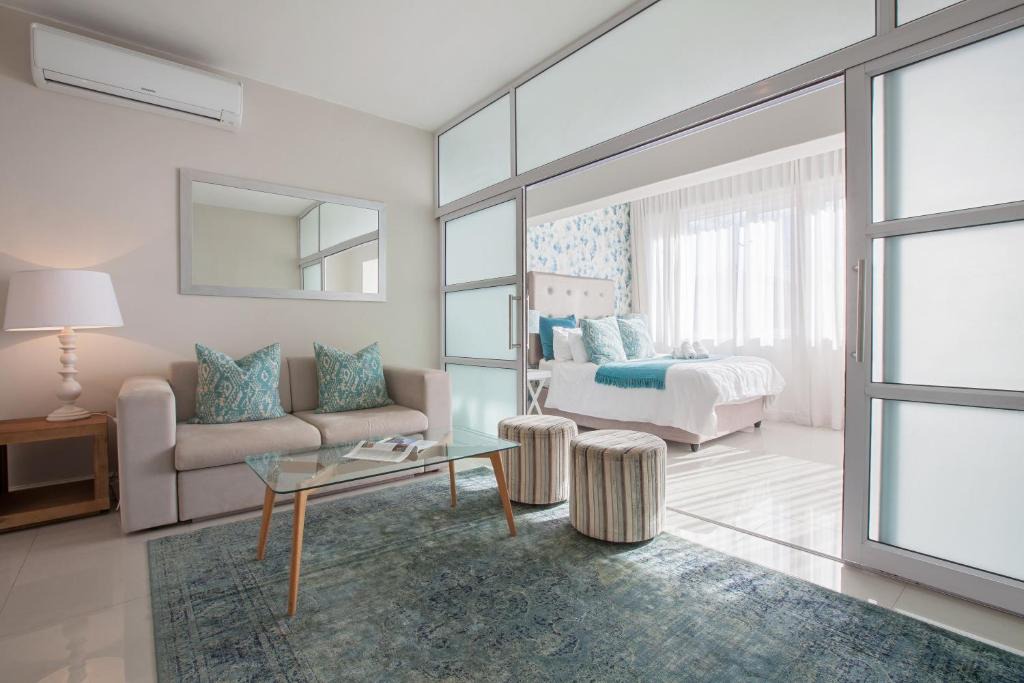 Green Point Apartment | Portswood Mews 3 by CTHA