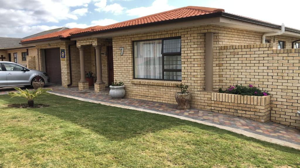 Reebok Apartment | Potgieter's View