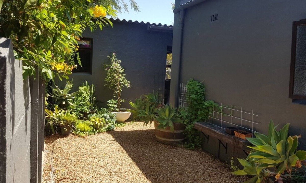 Edgemead House | Private double room CT