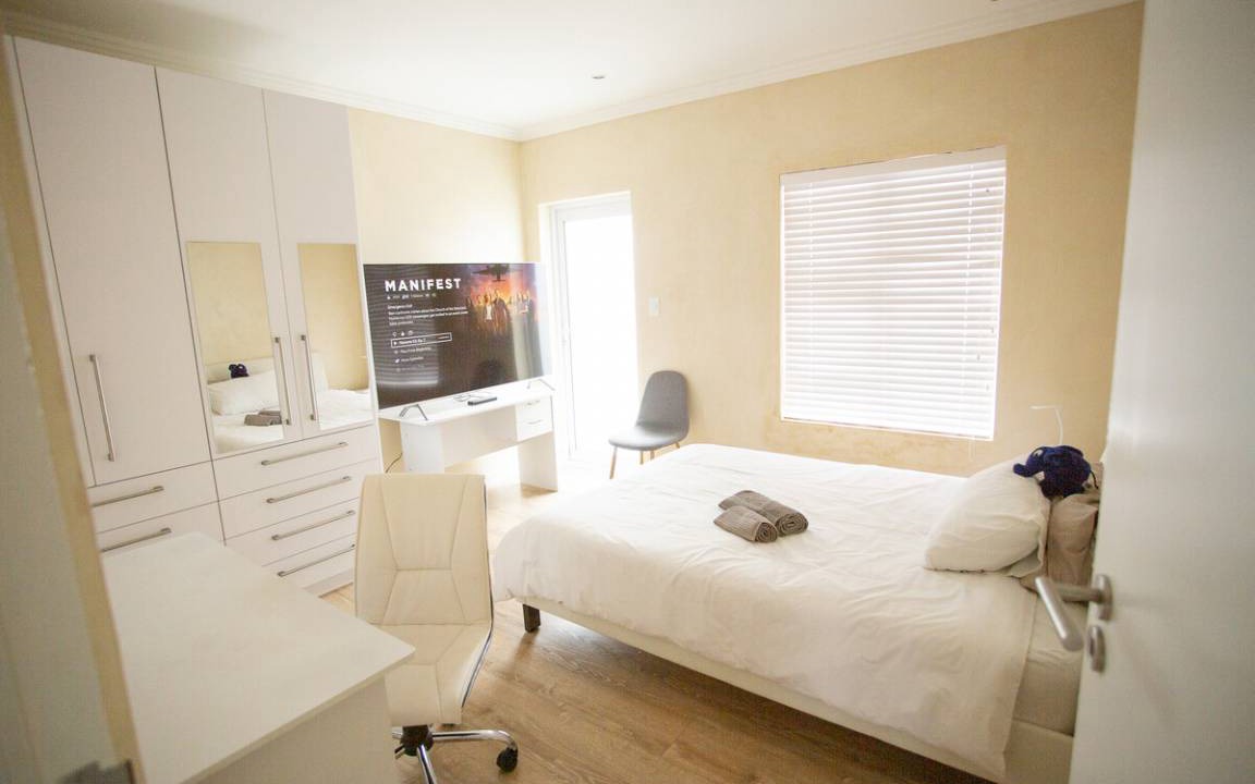 Bloubergstrand Resort | Private room ∙ 1 guest