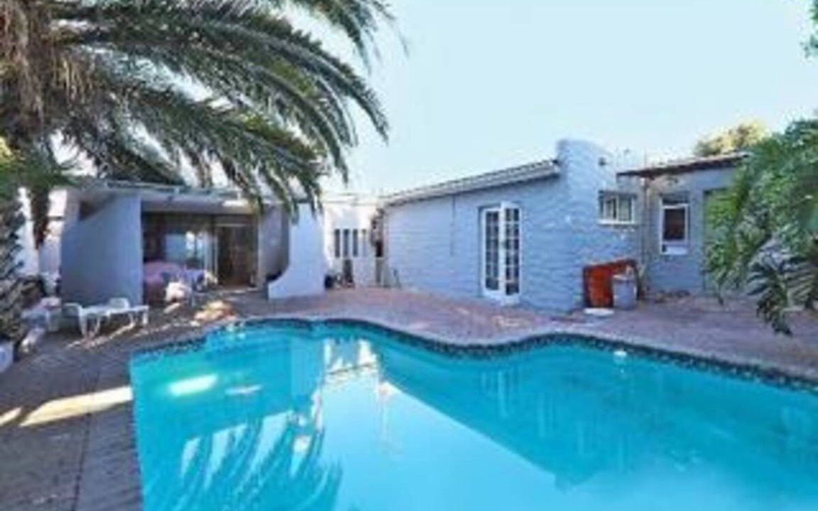 Plumstead Resort | Private room ∙ 1 guest