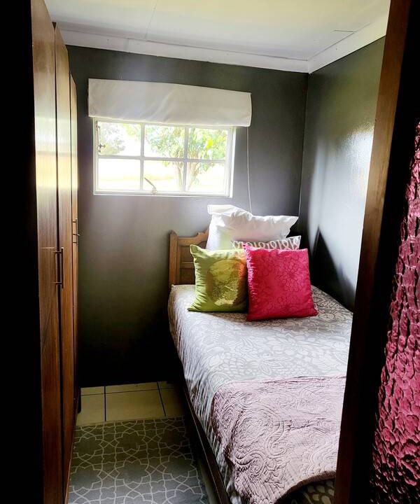 Govan Mbeki Resort | Private room ∙ 1 guest