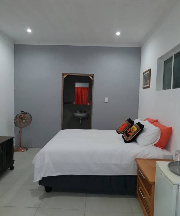 Kareeberg Resort | Private room ∙ 2 guests