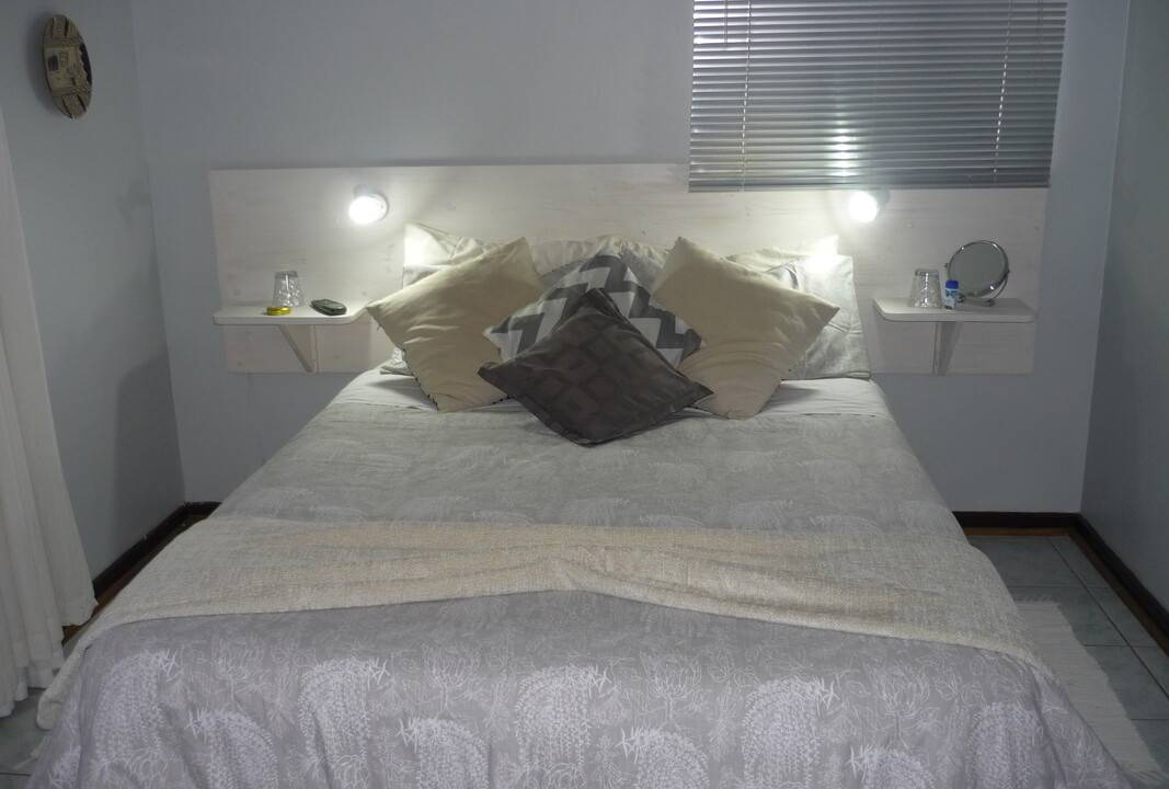 Wavecrest Resort | Private room ∙ 2 guests