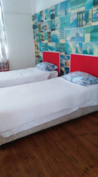 Muizenberg Resort | Private room ∙ 3 guests