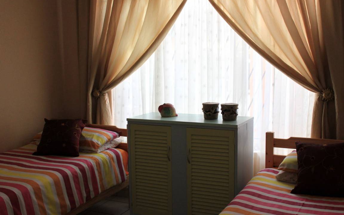 Grassy Park Resort | Private room ∙ 3 guests