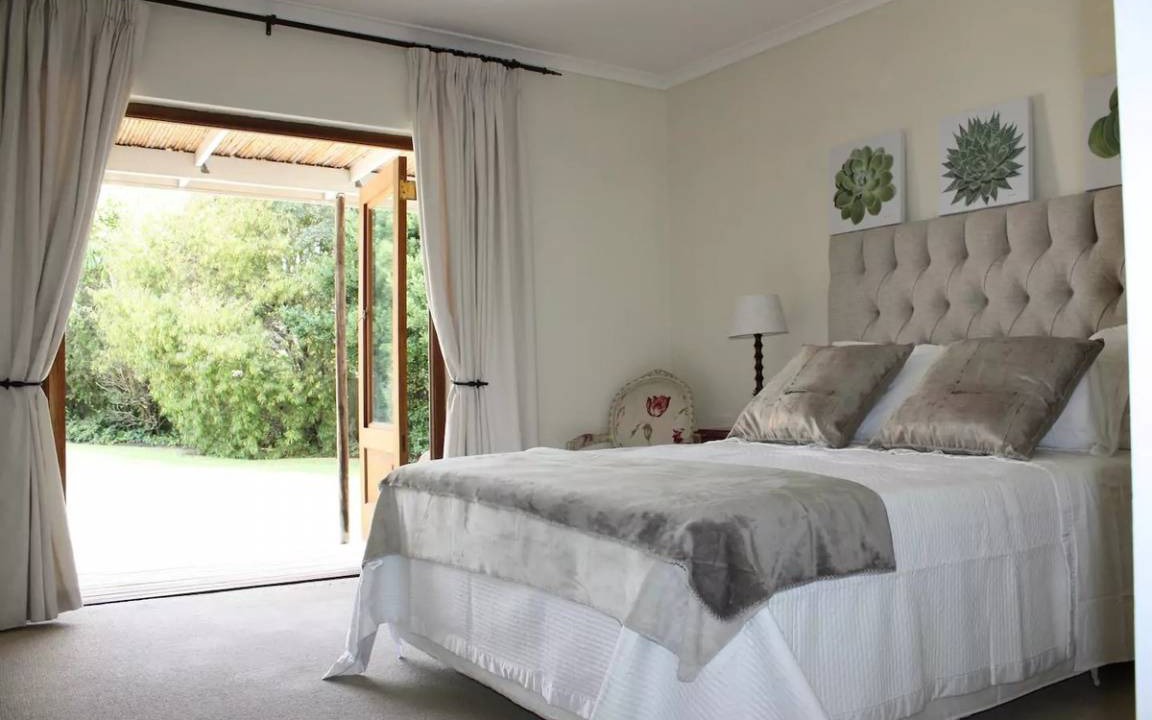 Constantia Resort | Private room ∙ 3 guests