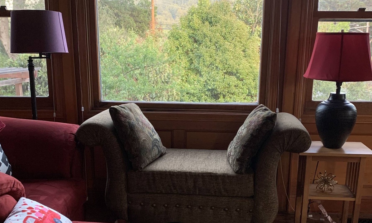 Lagunitas-Forest Knolls House | Private West Marin home surrounded by nature