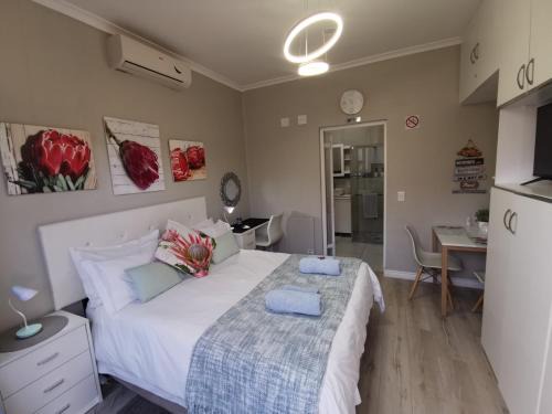 Kenridge Apartment | Protea Suite