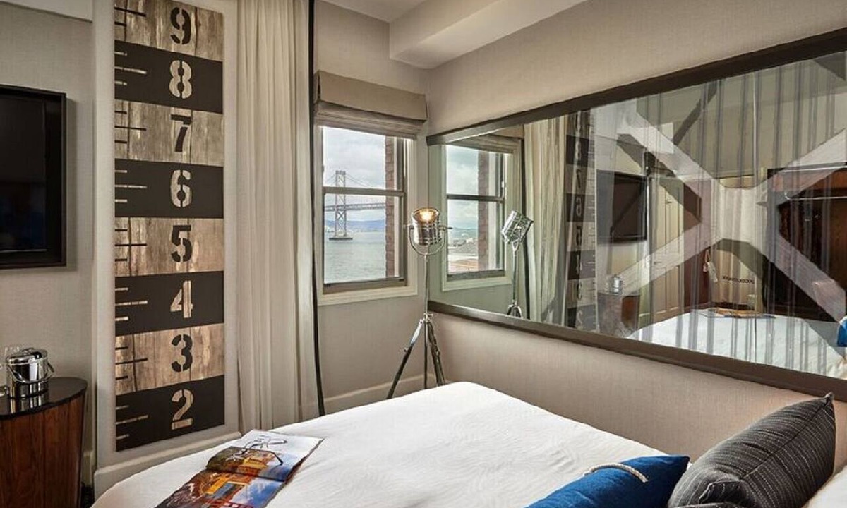 South Beach Hotel | Queen Room with Direct Bay Bridge Views + Free Breakfast & Pet-Friendly