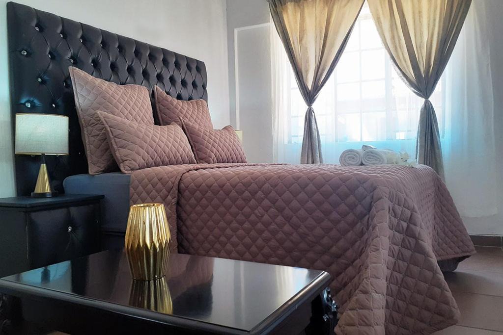 Hatfield Apartment | Queens Palace
