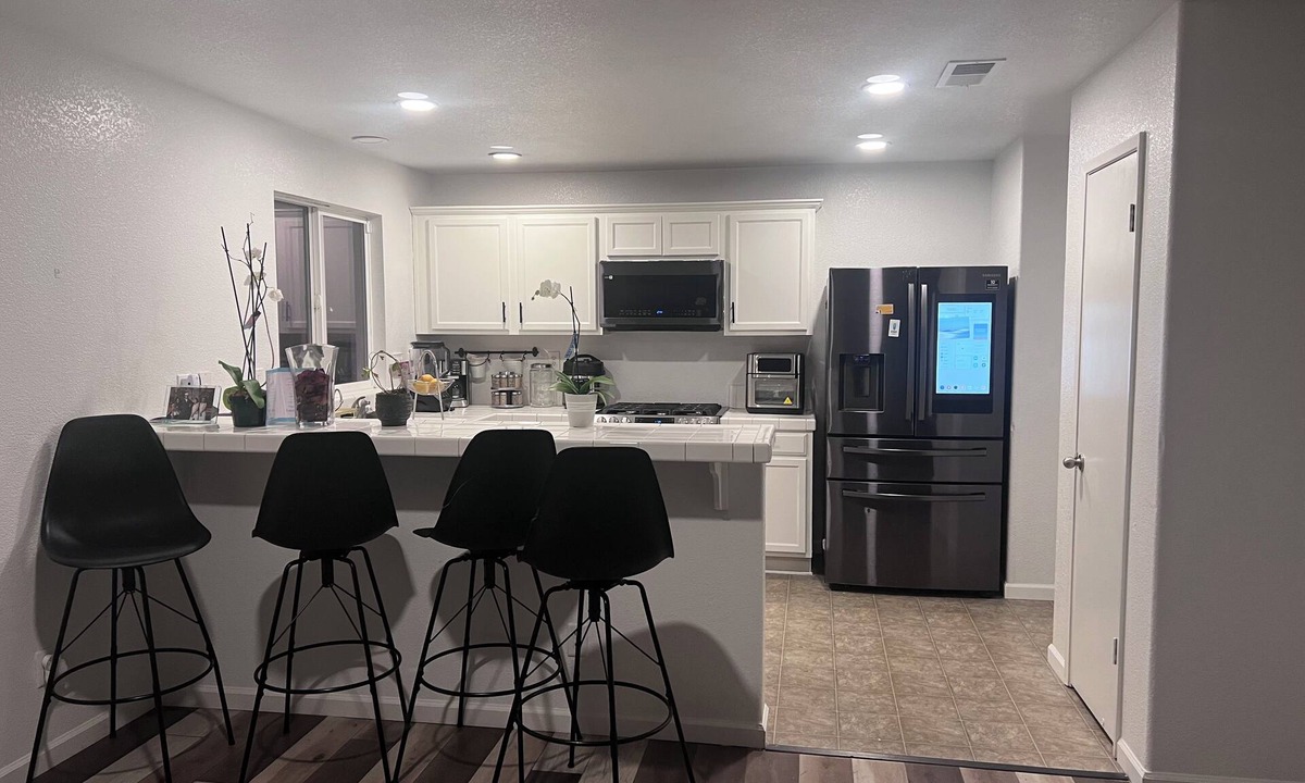 Stockton House | Quiet 1-bedroom in house with Wi-Fi in quiet Stockton neighborhood.