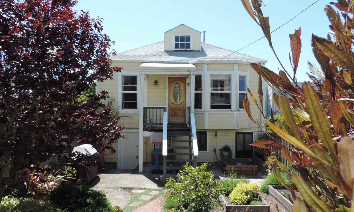Sunset District House | Quiet and Cozy Sunset Home - Great for a Family with Kids