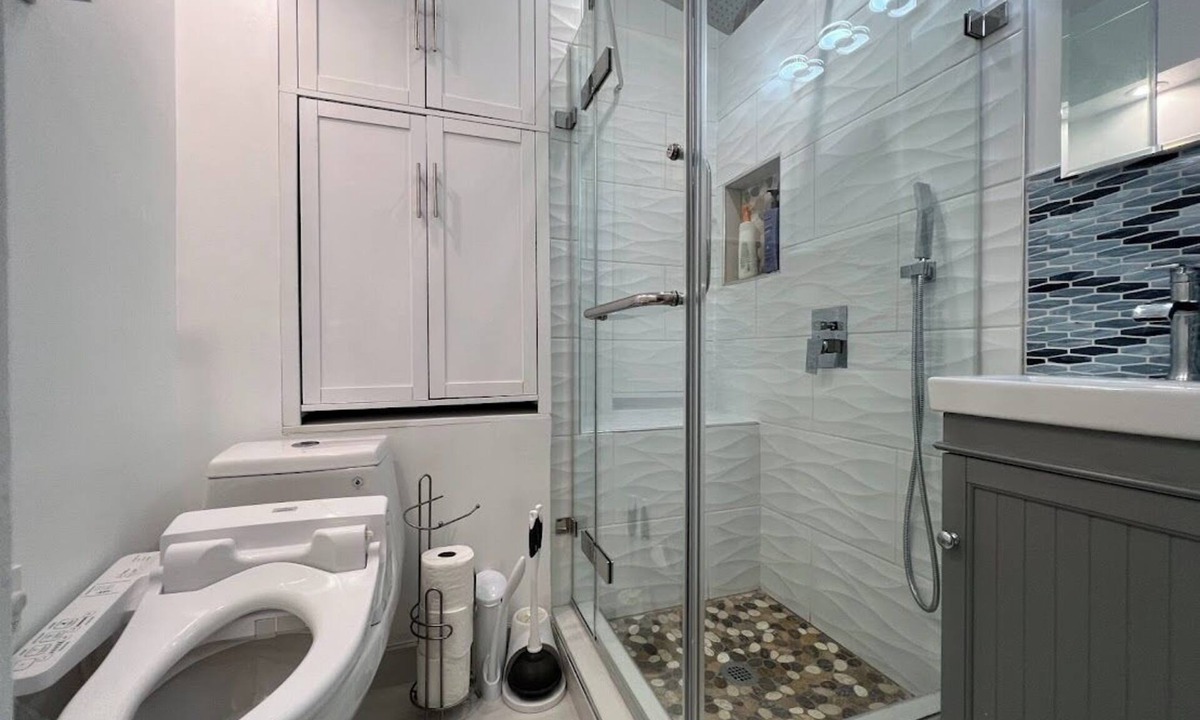 Paradise Valley Apartment | Remodeled 1BR near SF/SFO — parking + EV