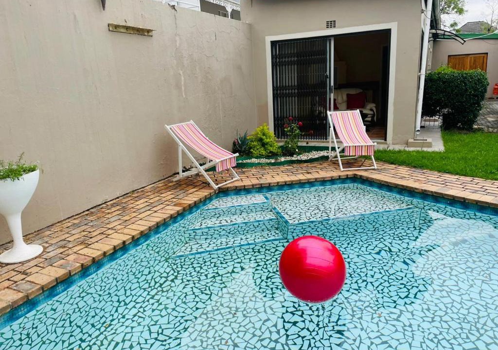 King William's Town House | Repose Guest house!