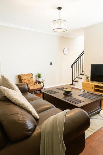 Kempton Park Apartment | Rhodesfield's Hidden Gem