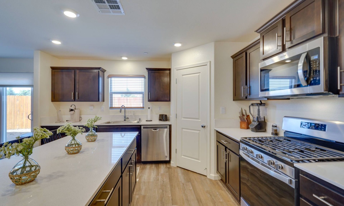 Oakdale House | Riverbank Vacation Rental ~ 10 Mi to Modesto!
