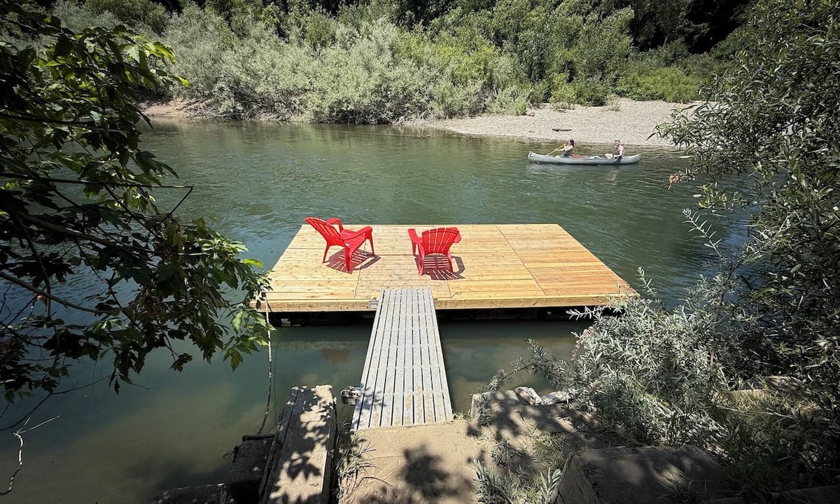 Hacienda House | Riverside PLAYCATION! Private Dock! Hot Tub~Pups OK! Point of View