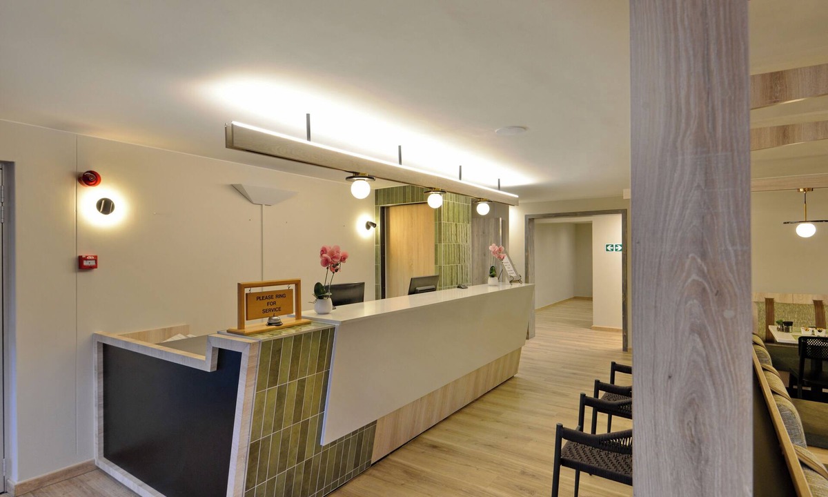 N1 City Hotel | Road Lodge N1 City