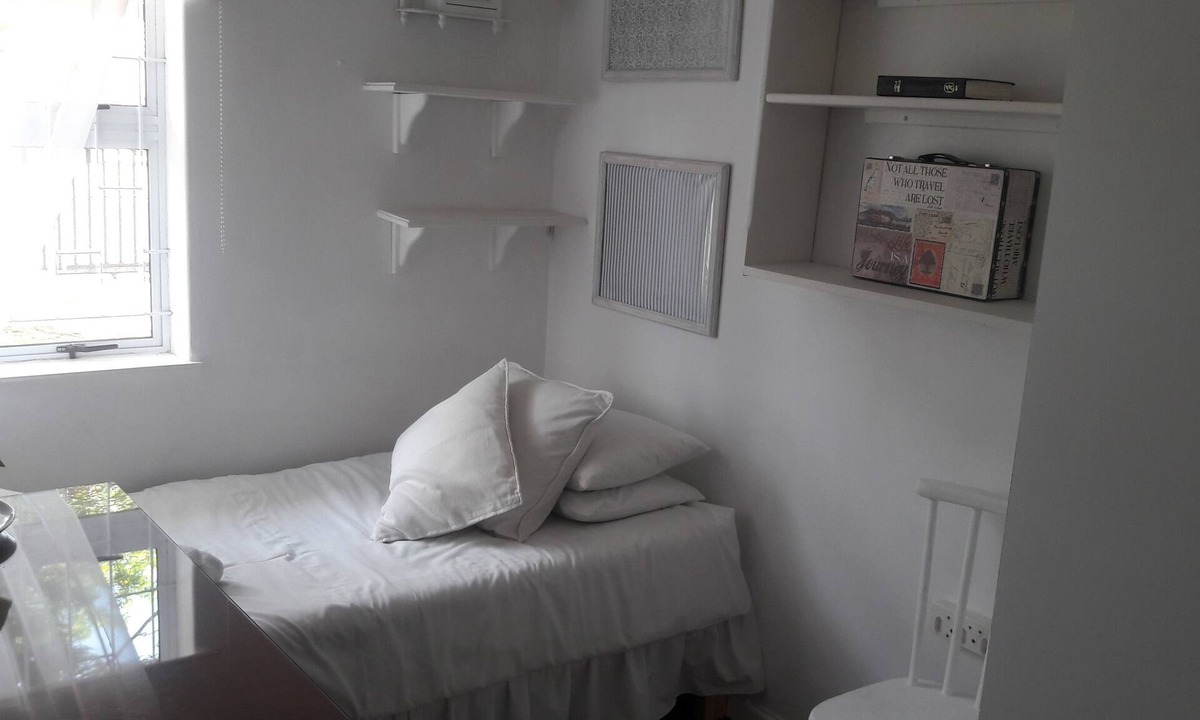 Flamingo Vlei Bed & Breakfast | Room 2 @ HOMESTAY ON BLOUBERG NATURE RESERVE