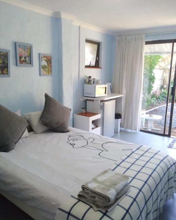 Durban North House | Room without a view