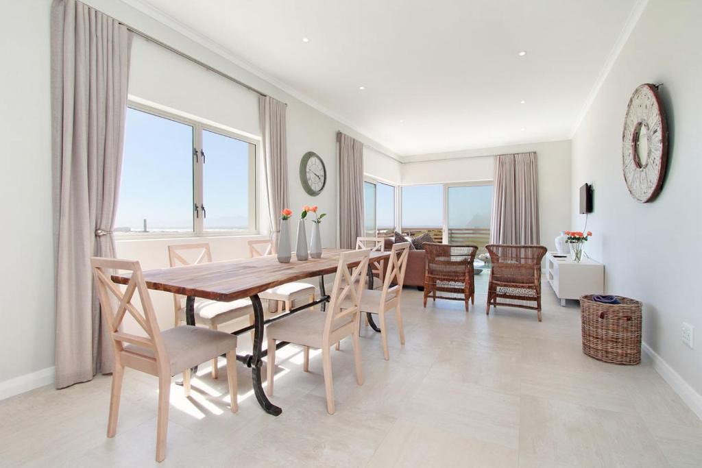 Muizenberg Apartment | Royal Apartments Muizenberg